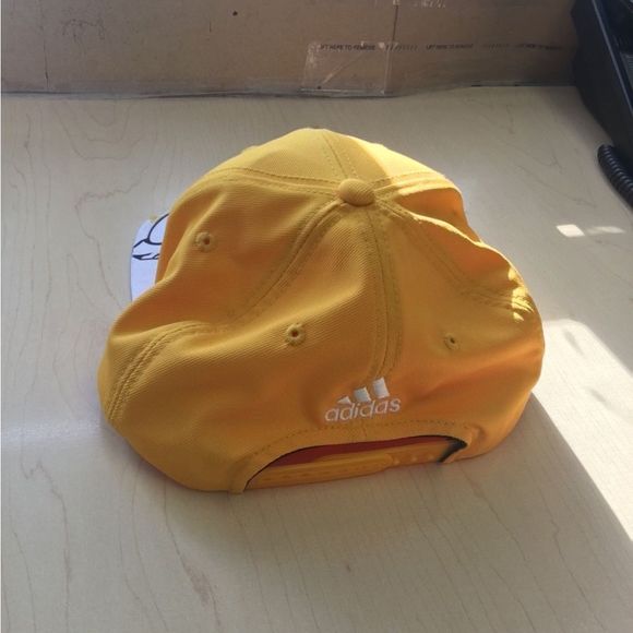NWT Nashville Predators Adidas Yellow SnapBack - Picture 6 of 6